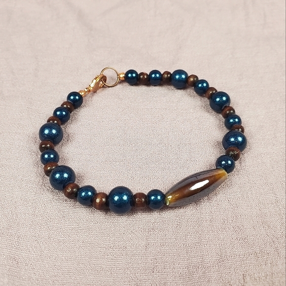 🦋 Teal and Brown Beaded Bracelet 🦋1/$14~2/$24~3/$30🦋 - Picture 3 of 5